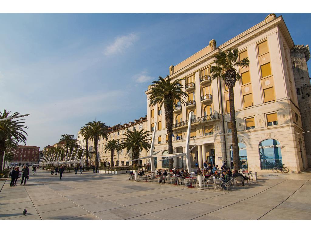 Riva Royal View Luxury Apartments Сплит Экстерьер фото